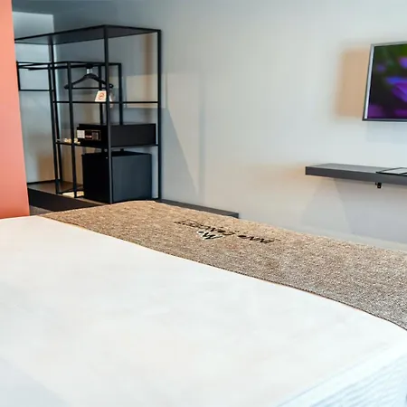 Inno Concept Hotell *